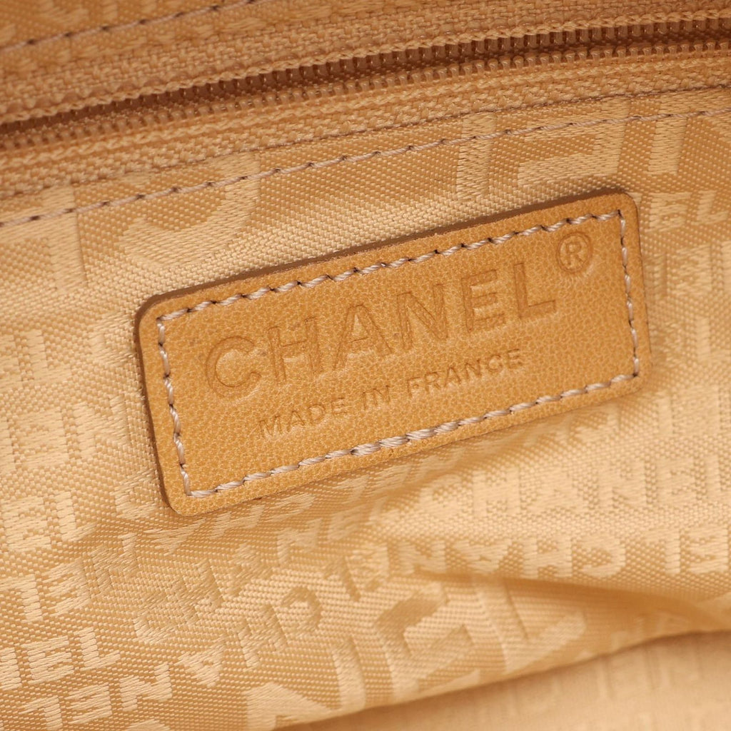 Chanel Handbag Black Lambskin Mini — view 4