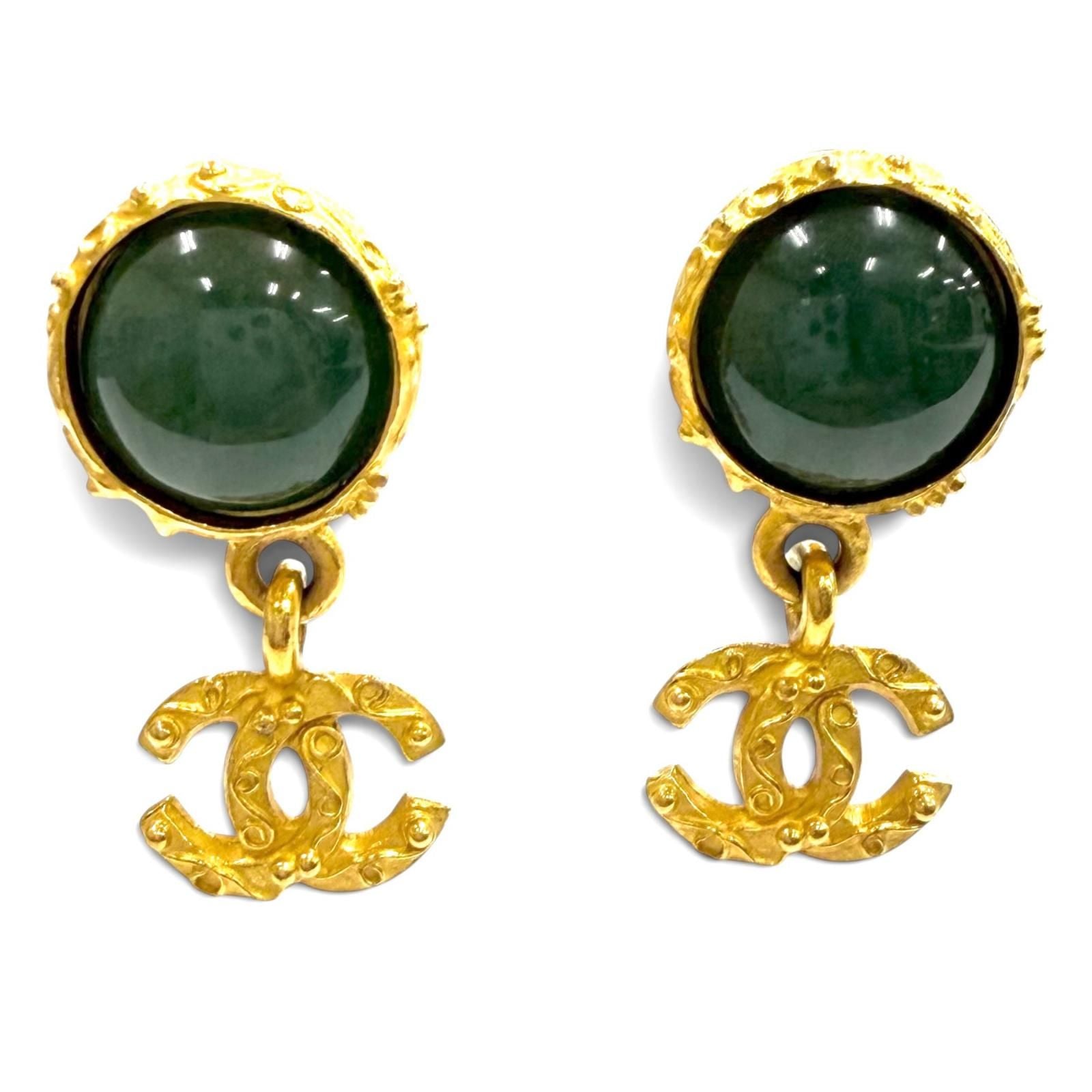Chanel Vintage Gripoix CC Logo Swing Earrings Green Gold