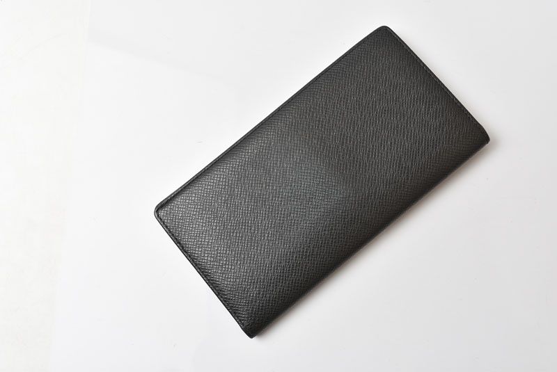 Louis Vuitton Bifold Wallet Billfold Taiga Porte 14 Cult Credit Ardoise — view 3