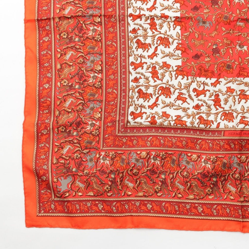 Hermes Carre 90 Silk Chasse en Inde Indian Hunting Scarf Orange 90 — view 4
