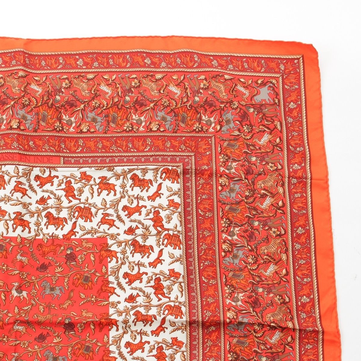 Hermes Carre 90 Silk Chasse en Inde Indian Hunting Scarf Orange 90 — view 3