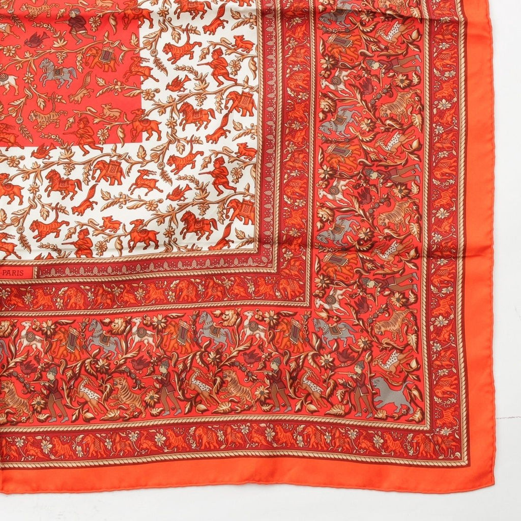 Hermes Carre 90 Silk Chasse en Inde Indian Hunting Scarf Orange 90 — view 5