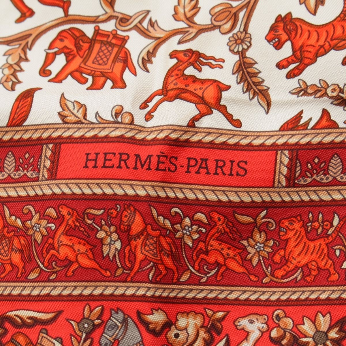 Hermes Carre 90 Silk Chasse en Inde Indian Hunting Scarf Orange 90 — view 7