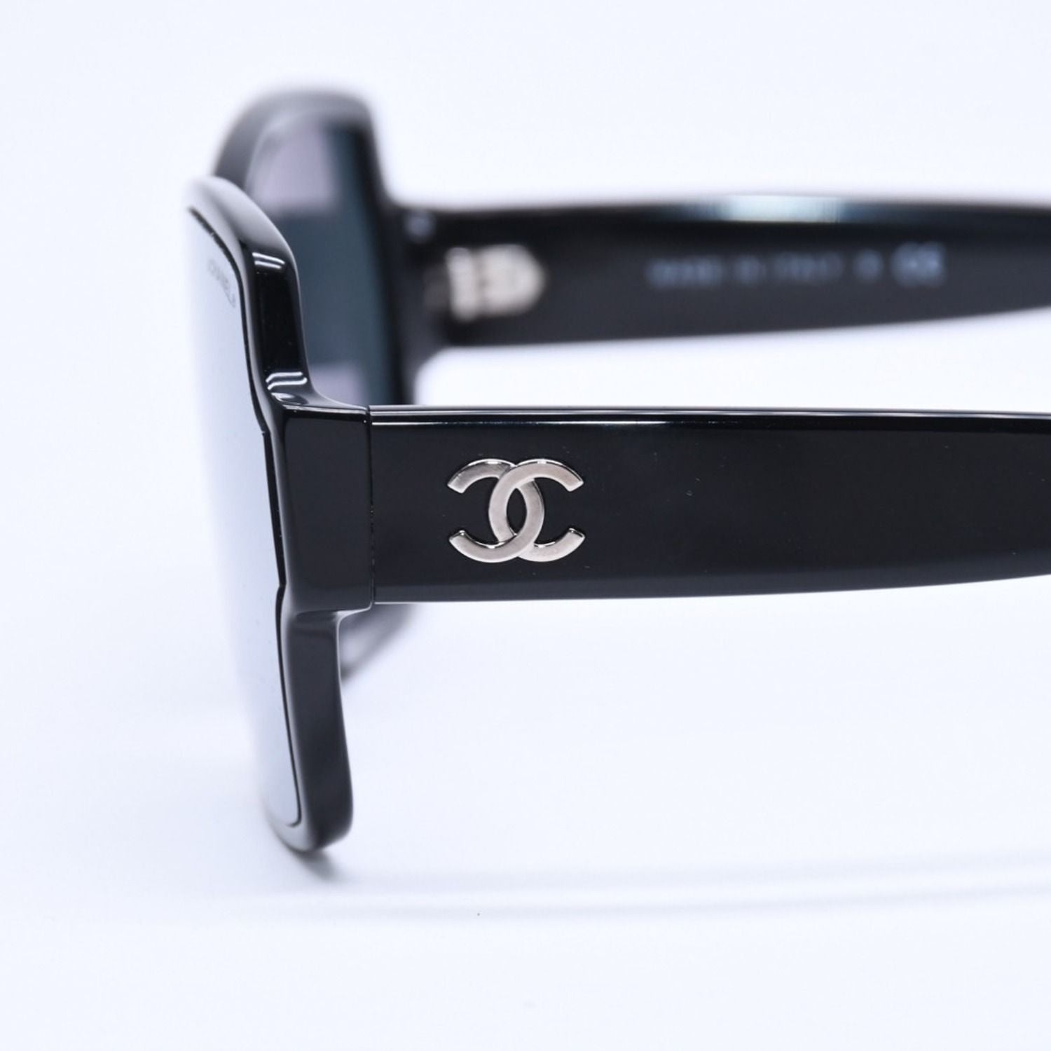 Chanel Square Shape Sunglasses Mirror Lens Black CC Logo Eyewear — view 7