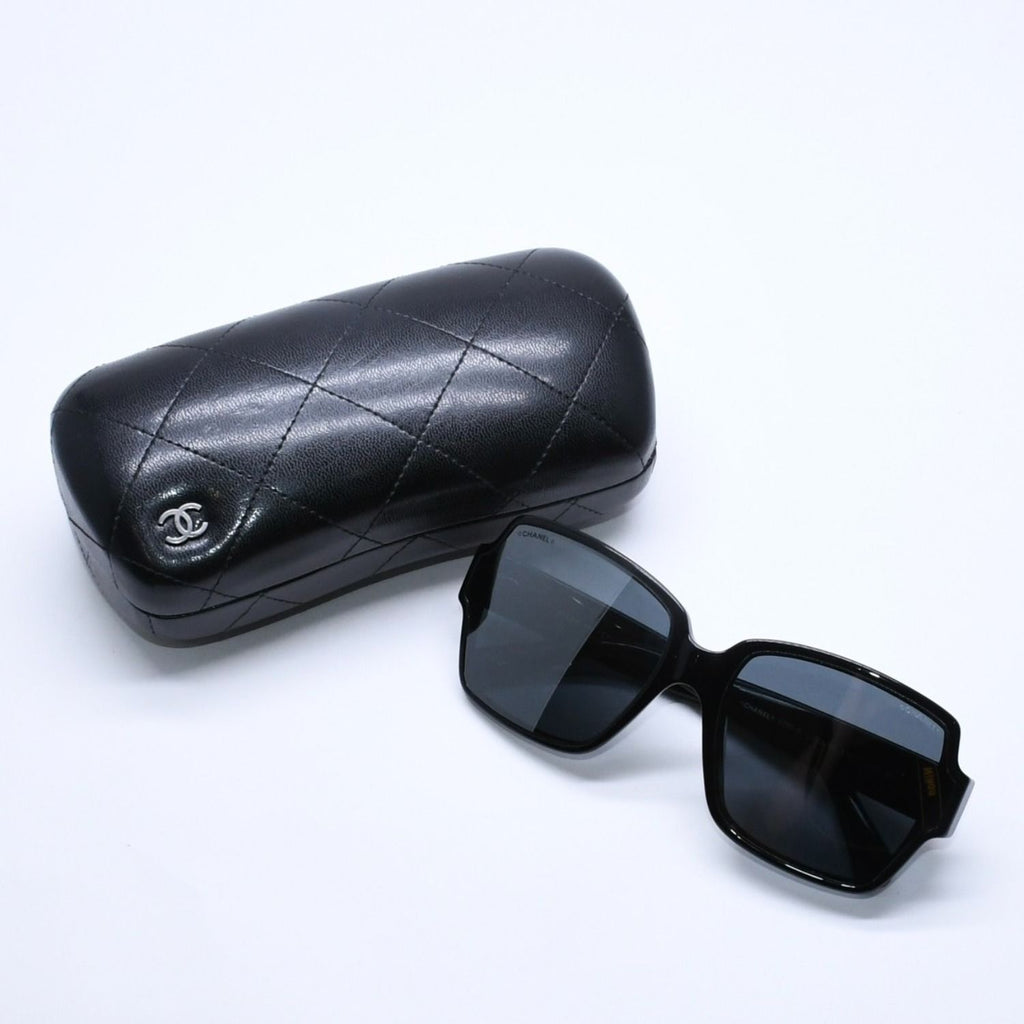 Chanel Square Shape Sunglasses Mirror Lens Black CC Logo Eyewear