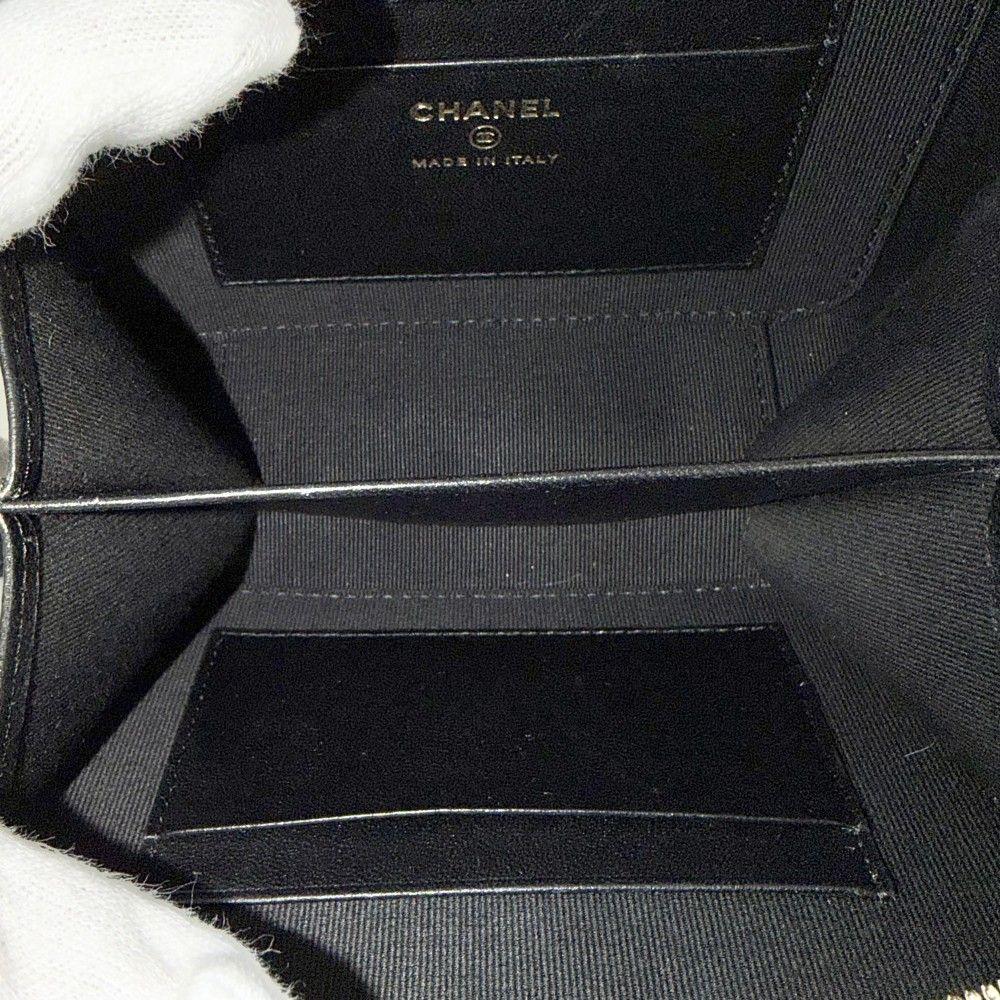 Chanel Shoulder Bag Quilted Mini Logo Chain Crossbody CC Small Lambskin Black — view 4
