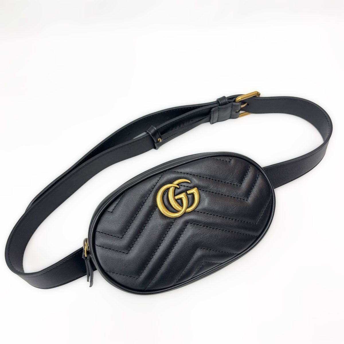 Gucci Waist Bag Belt Pouch Black Gold Clutch Leather GG Marmont — view 2