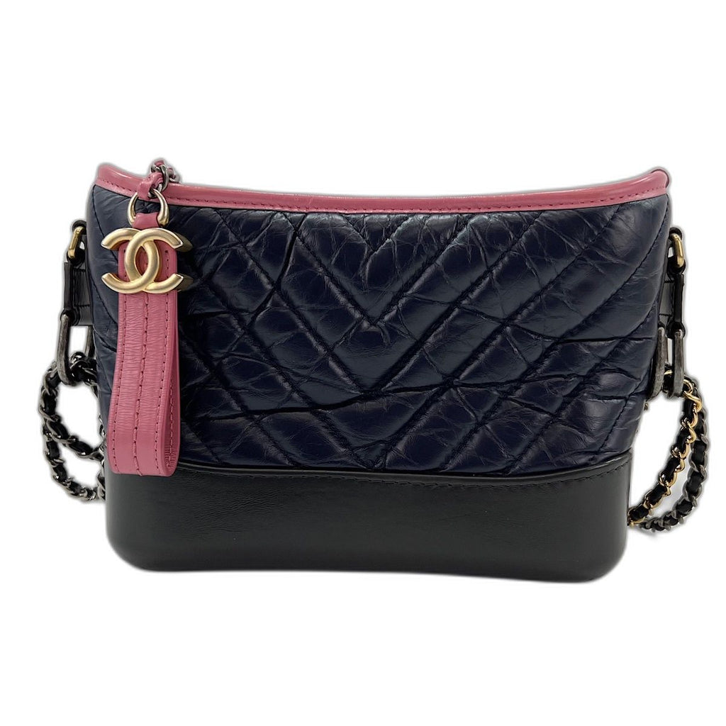 Chanel Shoulder Bag Gabrielle — view 2