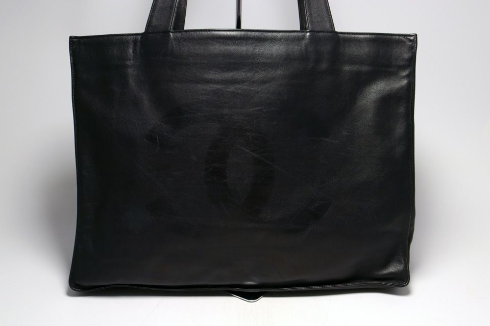 Chanel No. 5 Jumbo CC Logo Lambskin Tote Bag — view 2