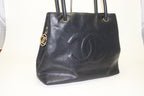Chanel Jumbo CC Logo Caviar Leather Tote Bag — view 4