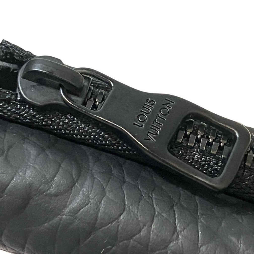 Louis Vuitton Portefeuille Pilot Monogram Taurillon Trifold Wallet — view 7