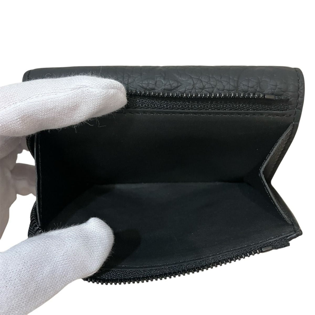 Louis Vuitton Portefeuille Pilot Monogram Taurillon Trifold Wallet — view 6