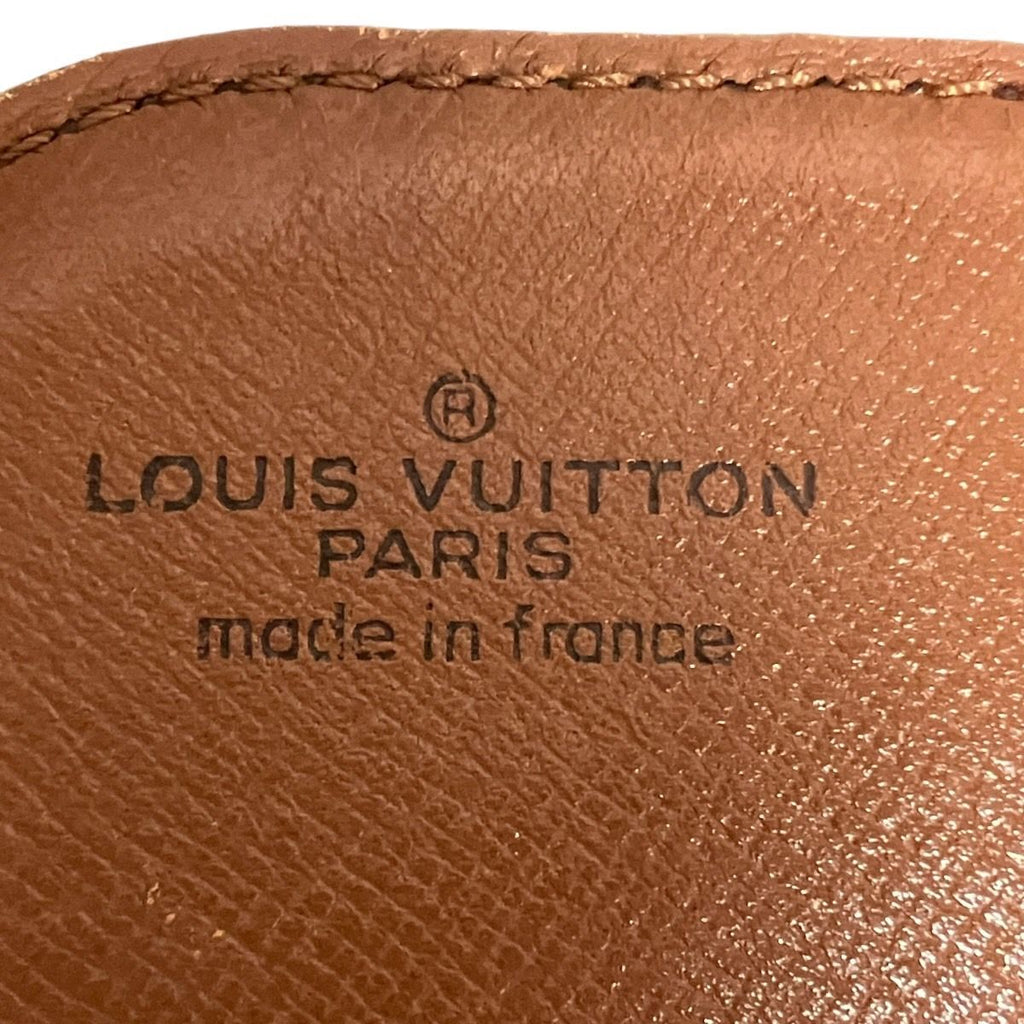Louis Vuitton Monogram Shoulder Bag Canvas — view 4