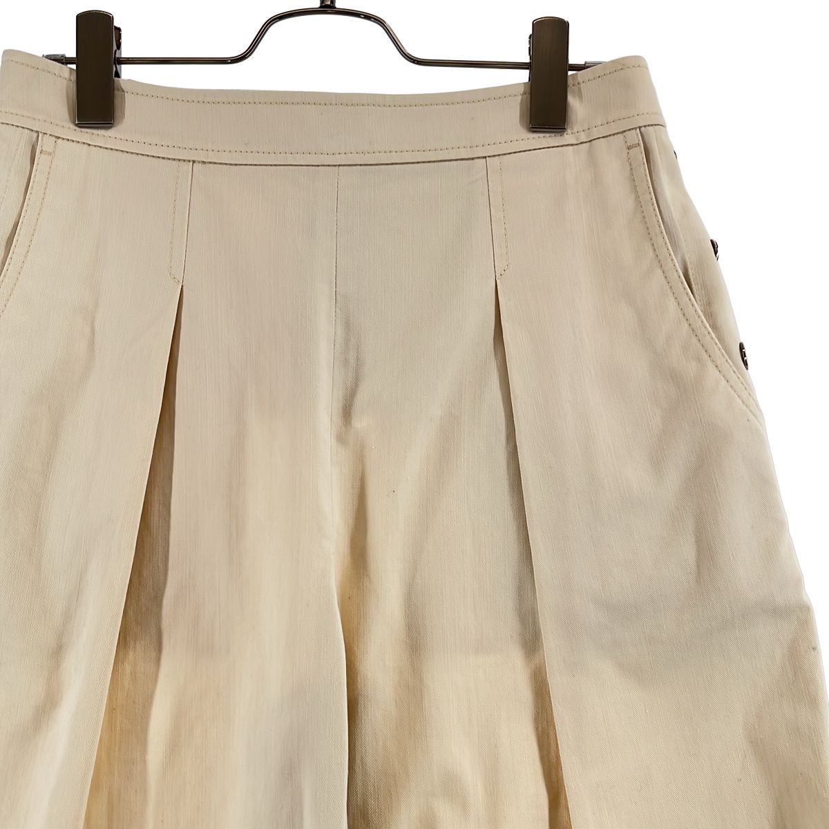 Hermes Series Button Aja Star Tuck Pants 38 Off White — view 2