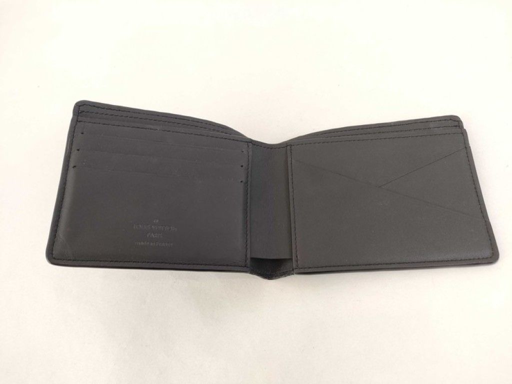 Louis Vuitton Bifold Wallet Portefeuille Multiple Black Monogram Shadow — view 8