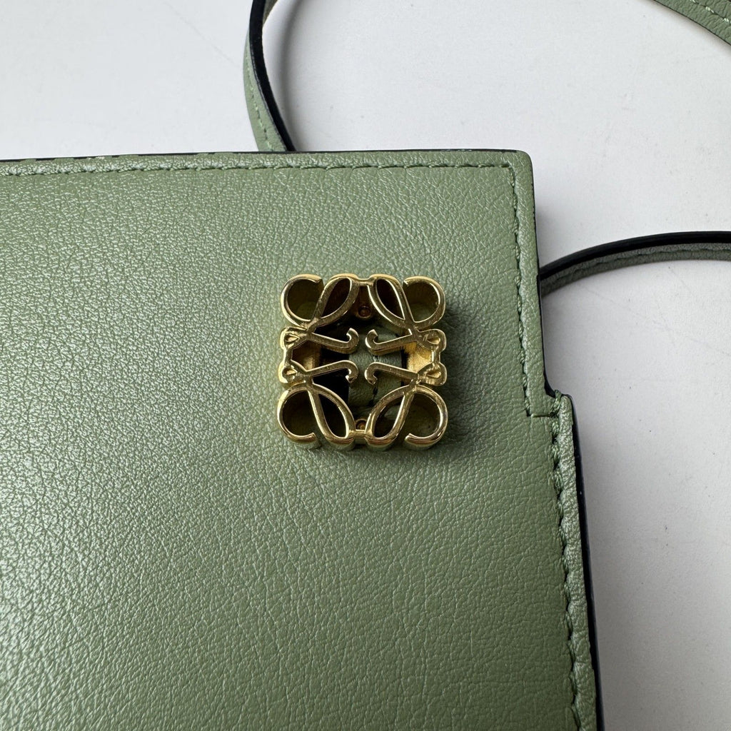 Loewe Dice Pocket Shoulder Bag Anagram — view 8