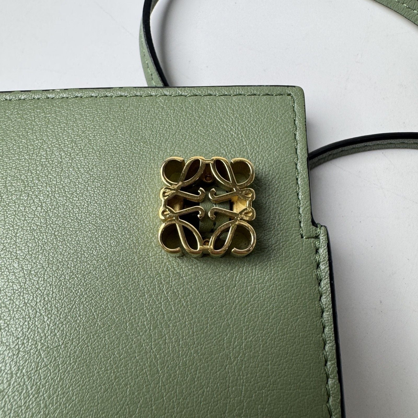 Loewe Dice Pocket Shoulder Bag Anagram — view 8