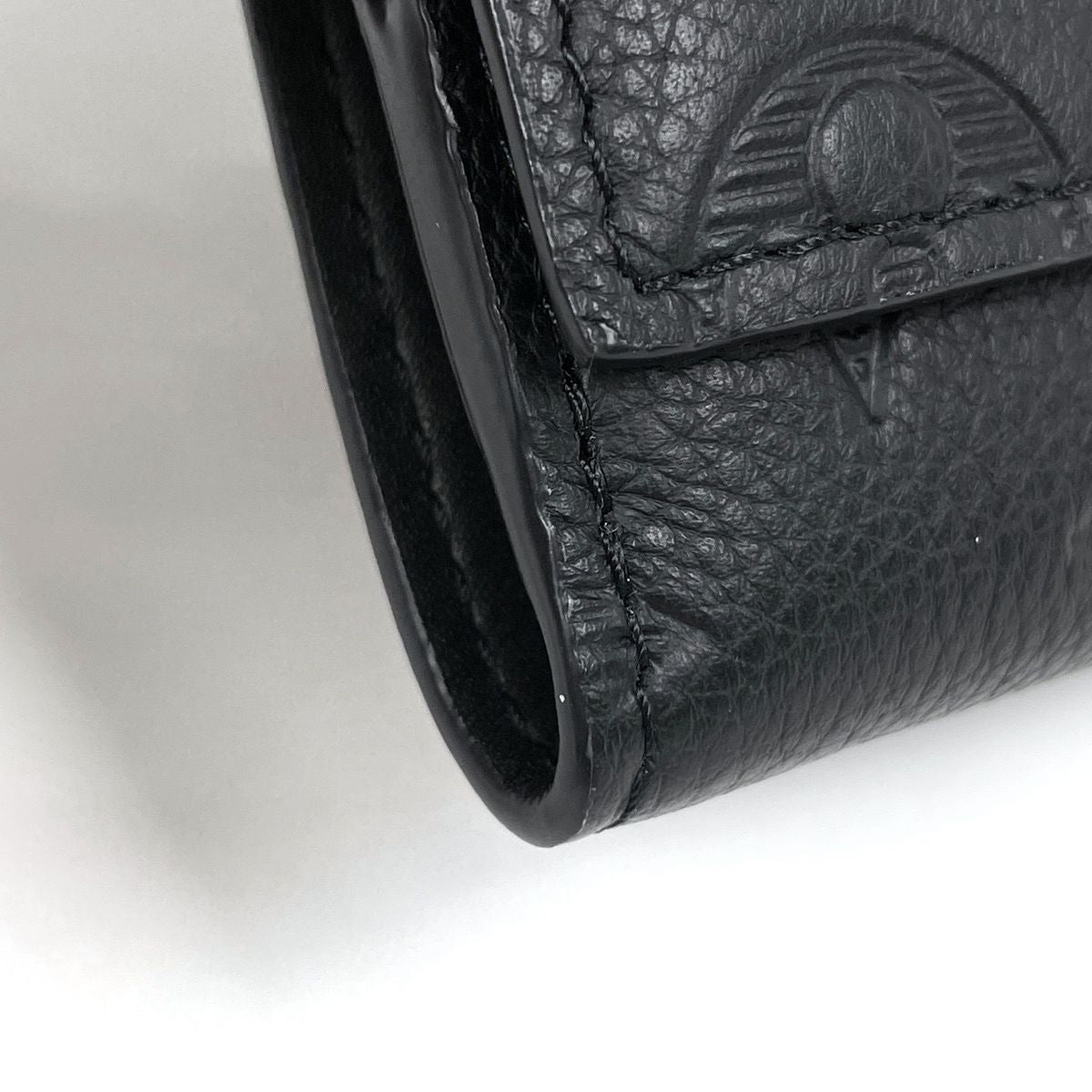 Louis Vuitton Victor Wallet Monogram Shadow Leather Noir — view 3