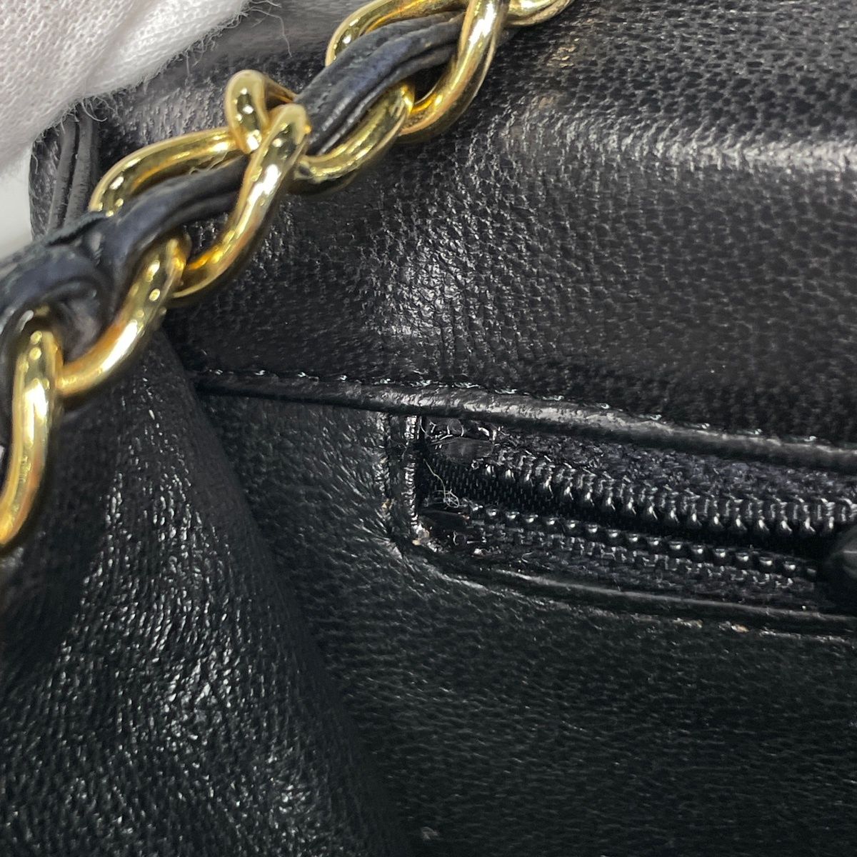 Chanel CC Logo Chain Shoulder Bag Quilted Leather Black — view 7