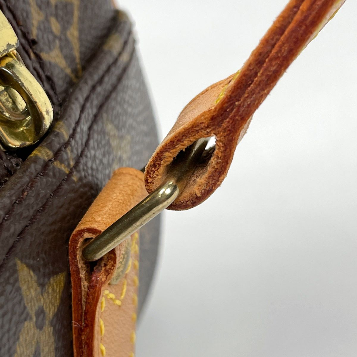 Louis Vuitton Shoulder Bag Monogram Brown — view 4