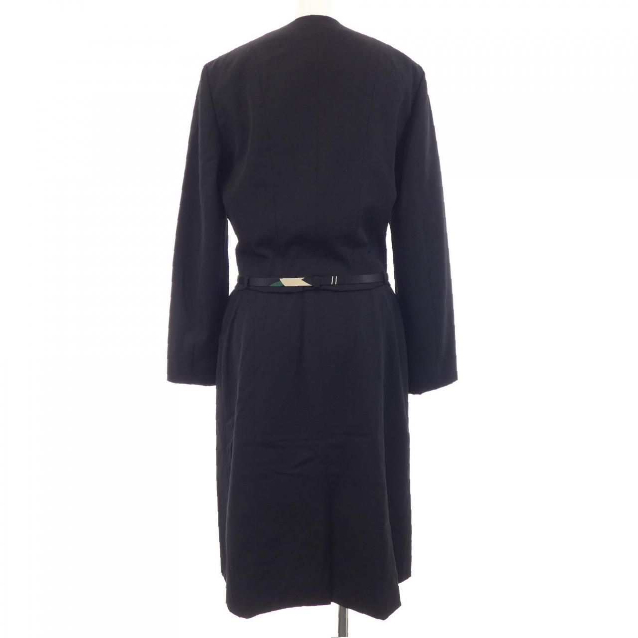 Chanel Vintage Suit Black — view 2