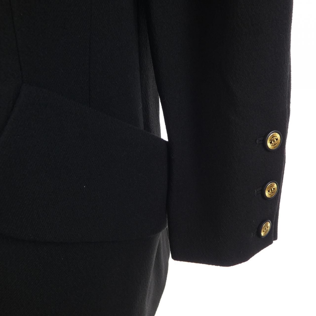 Chanel Vintage Jacket Black — view 6