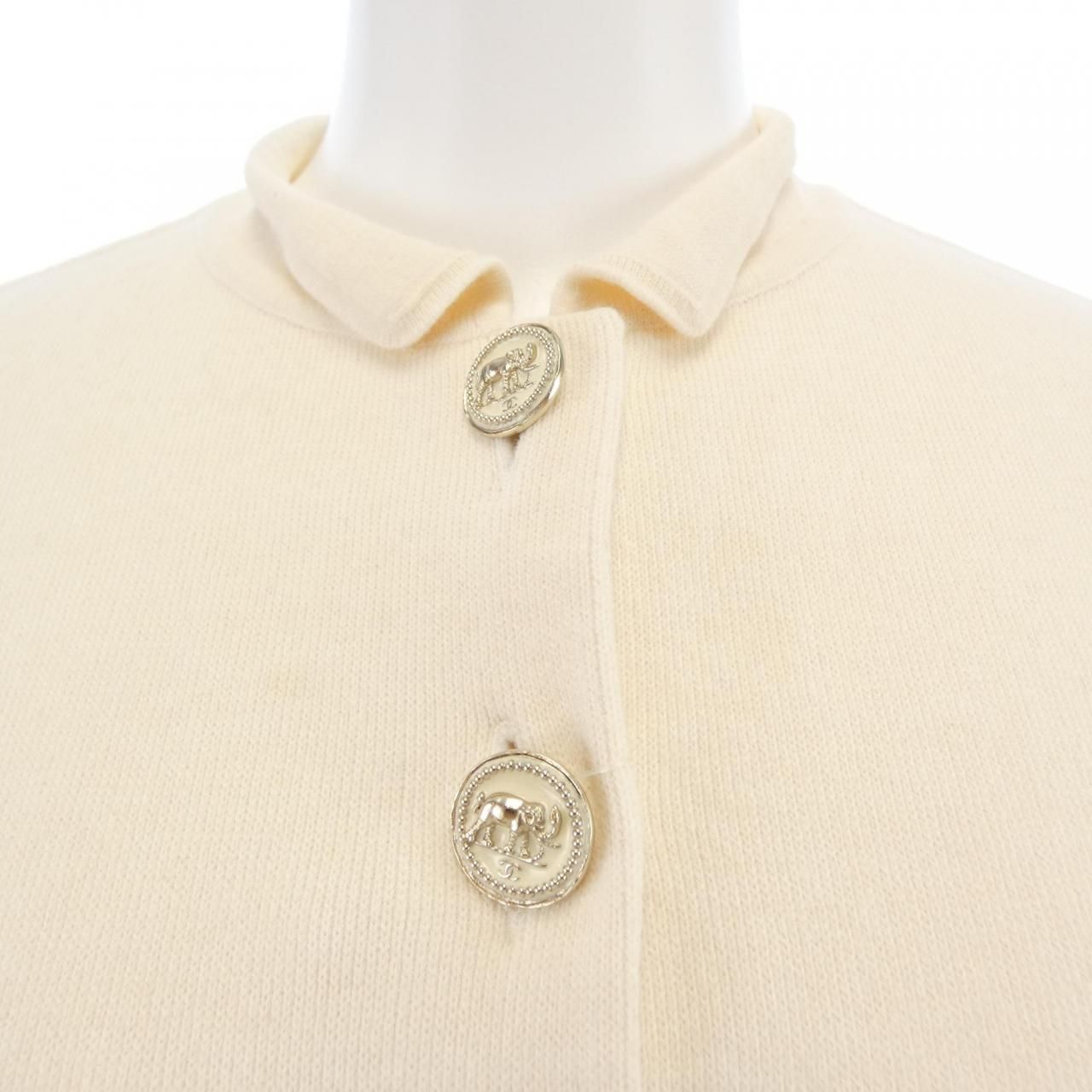 Chanel Jacket Beige — view 5