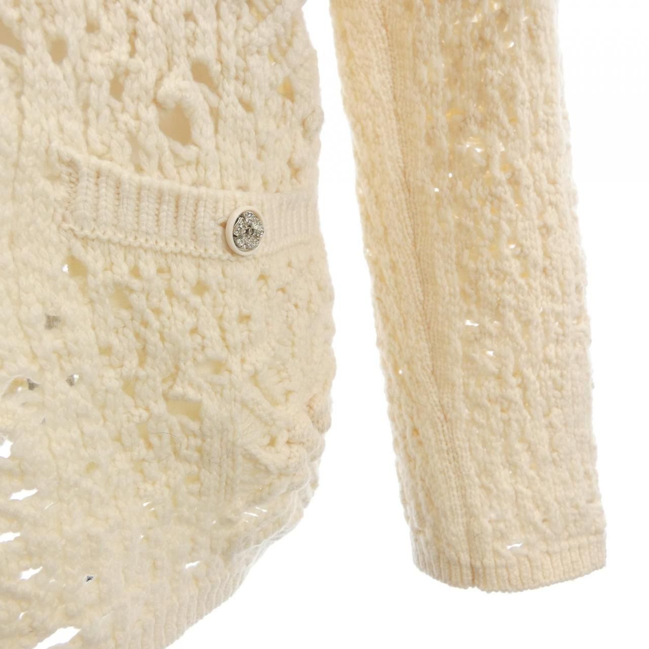 Chanel Cardigan White — view 7