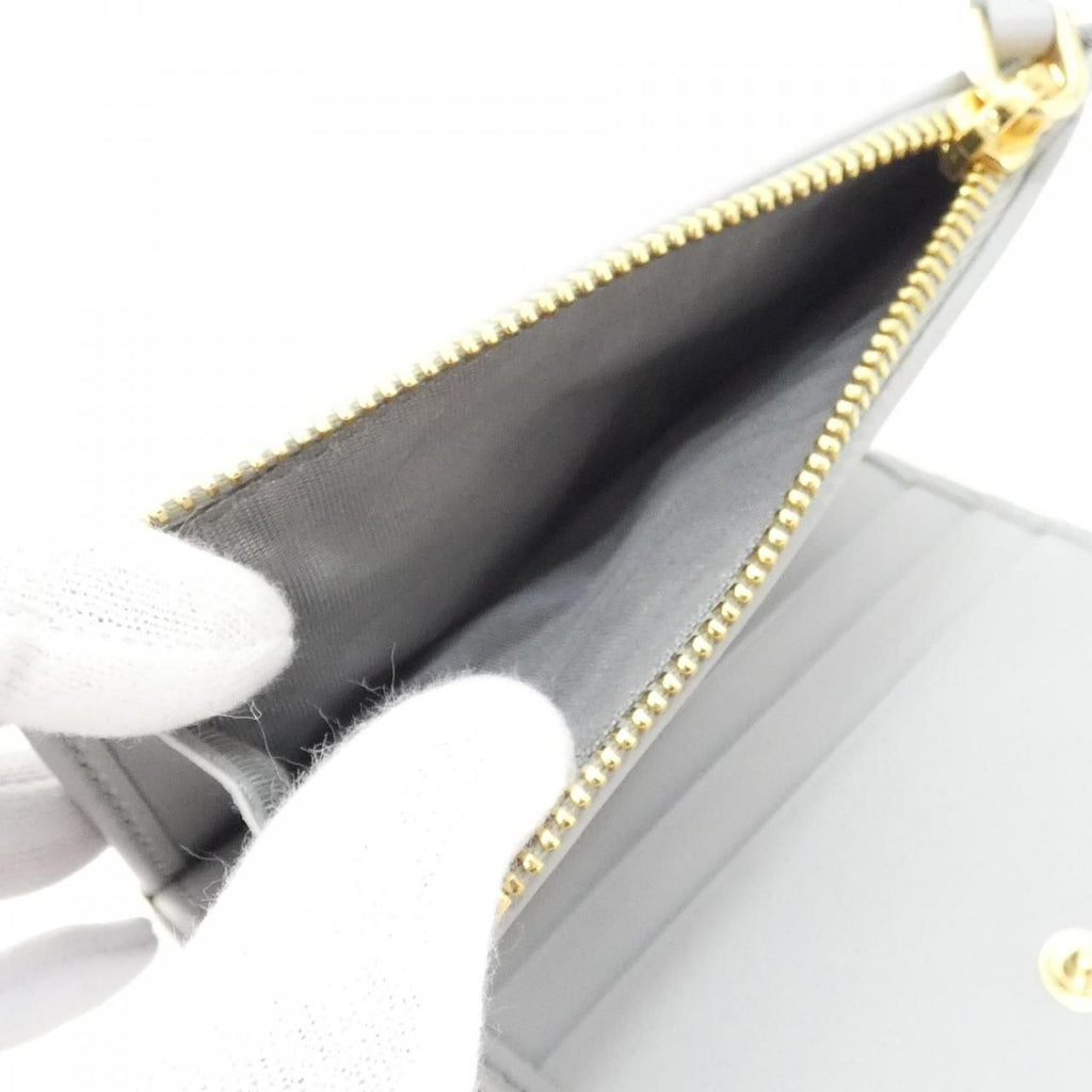 Prada Wallet Gold — view 7