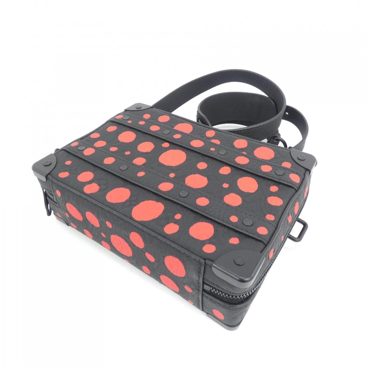 Louis Vuitton Taurillon Monogram Handle Soft Trunk — view 3