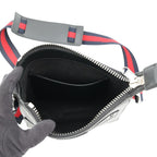 Gucci Shoulder Bag GG Supreme Small Black — view 5