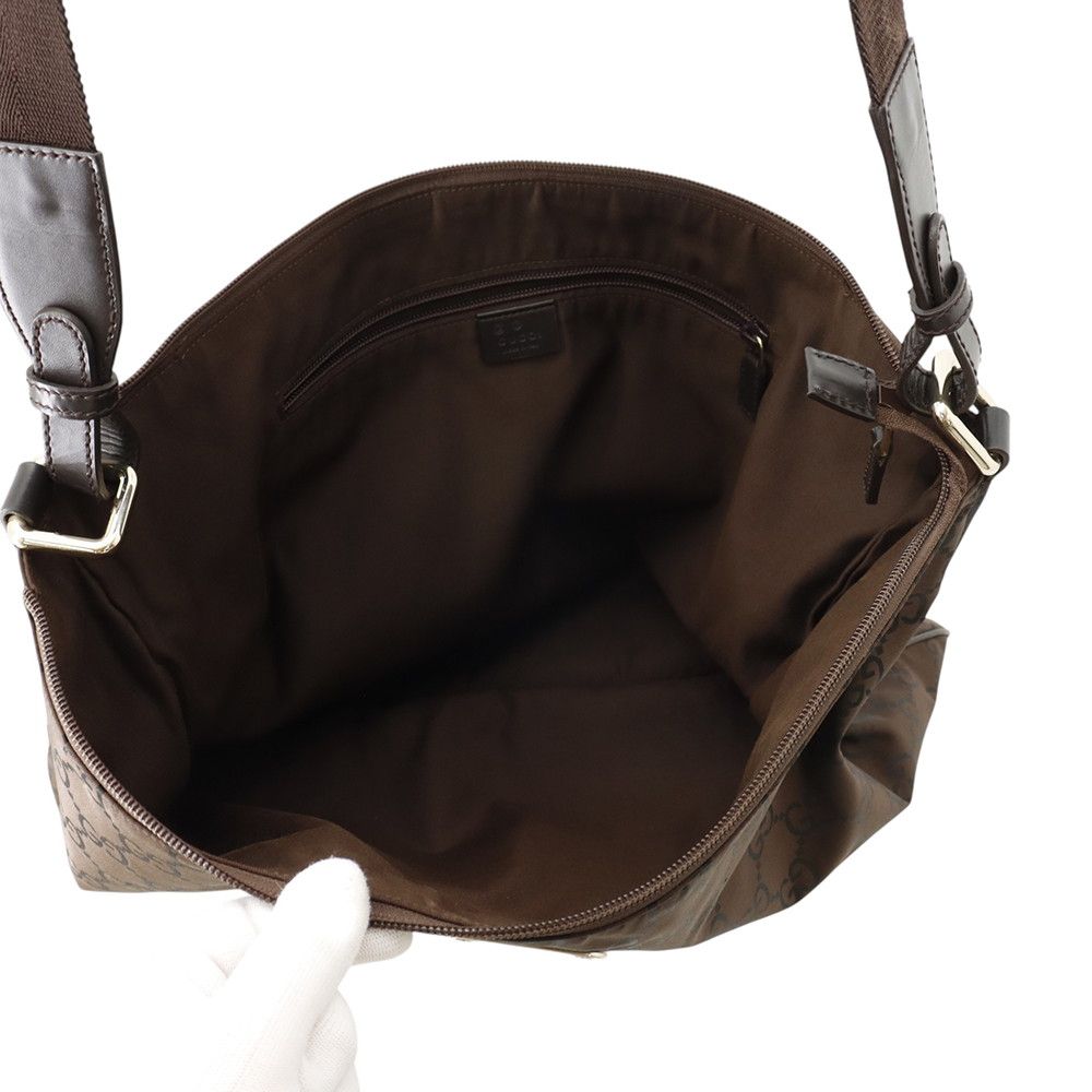 Gucci Shoulder Bag GG Nylon — view 5