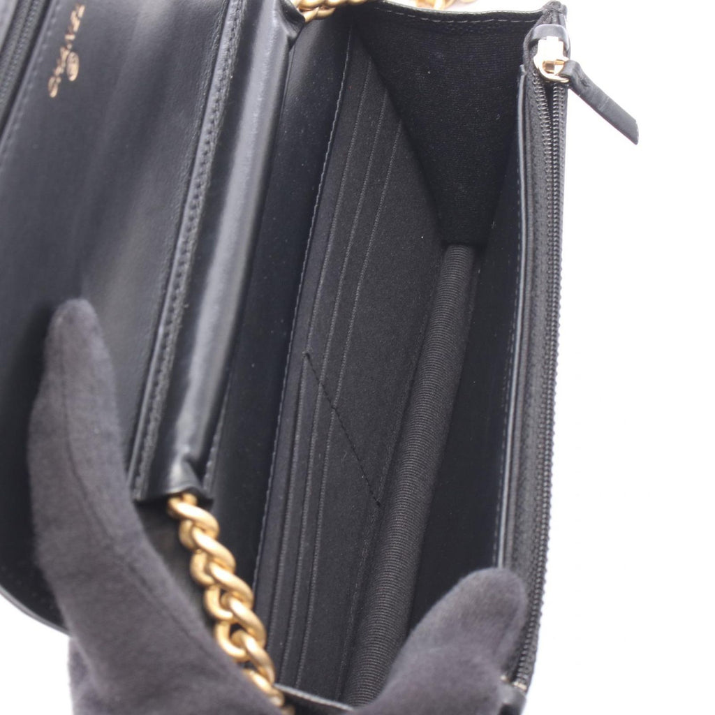 Chanel Shoulder Bag Boy Quilted Black Caviar Leather Boy Chain Wallet — view 3