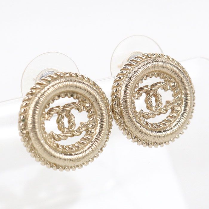 Chanel CC Logo Earrings Metal