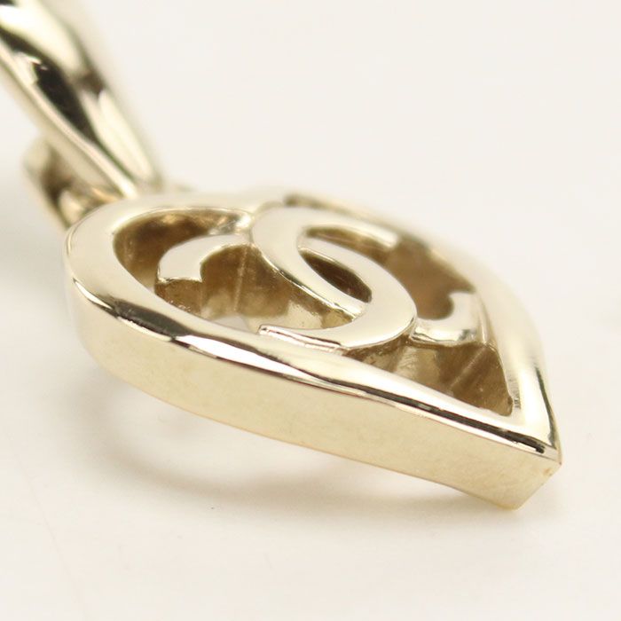Chanel CC Logo Earrings Metal — view 3