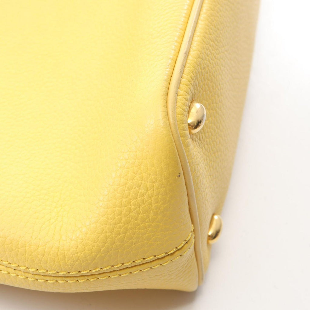 Celine Shoulder Bag Mantel Yellow Leather Vintage — view 8