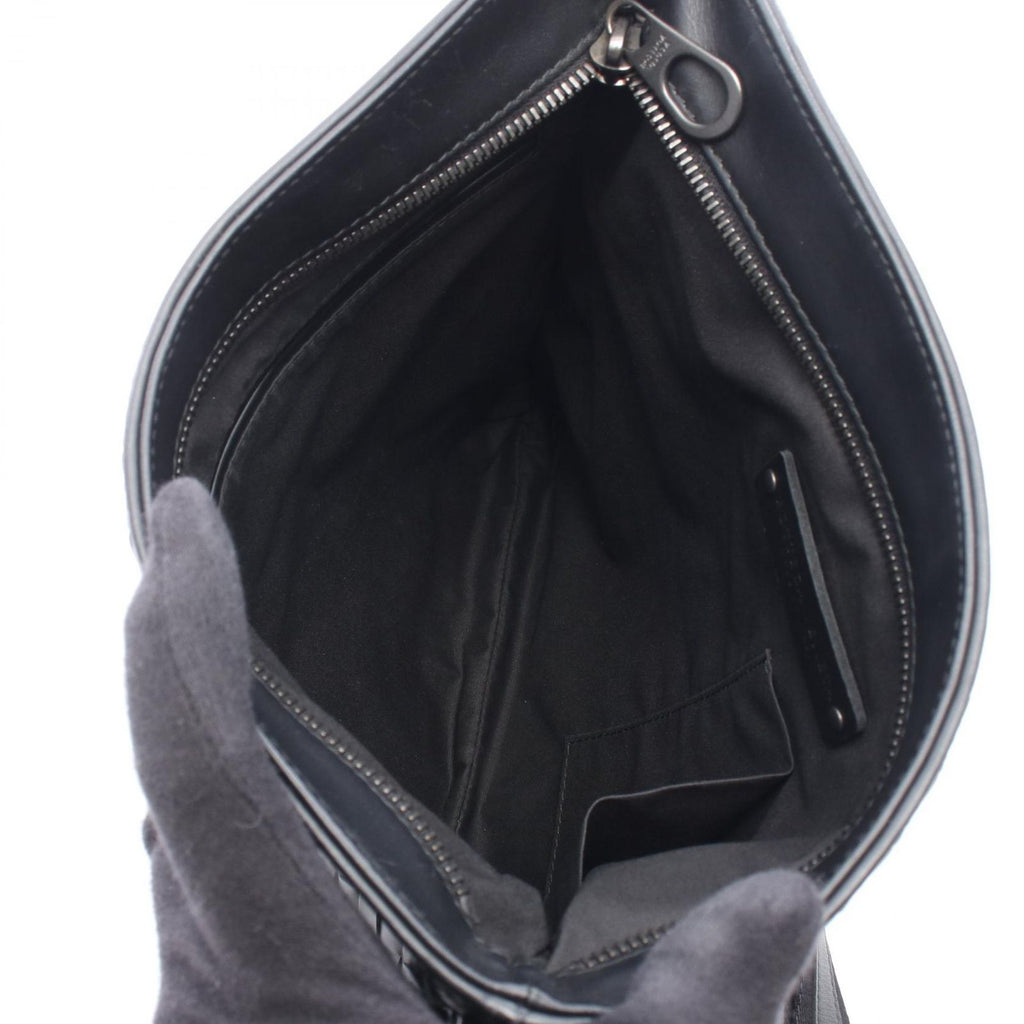 Bottega Veneta Shoulder Bag Intrecciato Black Leather — view 3