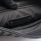 Bottega Veneta Shoulder Bag Intrecciato Black Leather — view 4