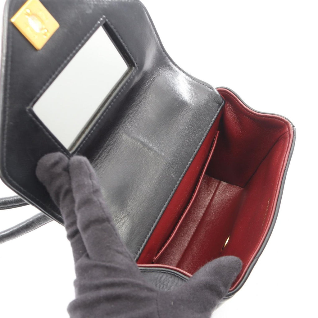 Chanel Shoulder Bag Stitch Black Lambskin Chevron Mini — view 3