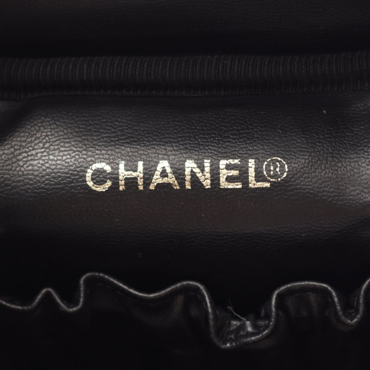 Chanel Handbag CC Logo Black Caviar Leather — view 4