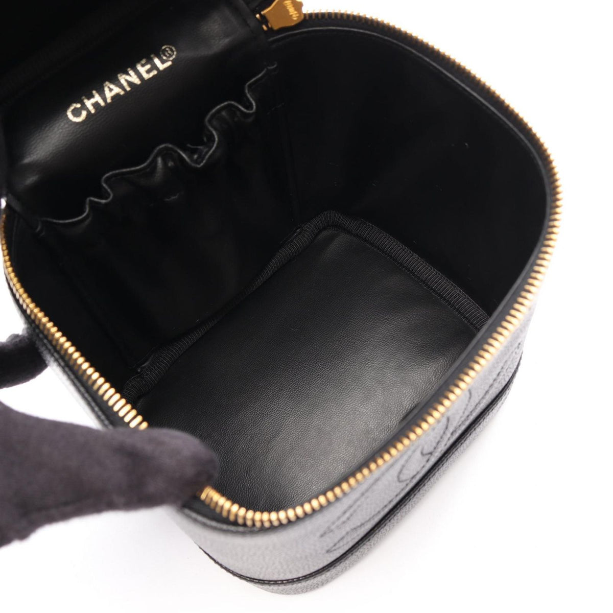 Chanel Handbag CC Logo Black Caviar Leather — view 3