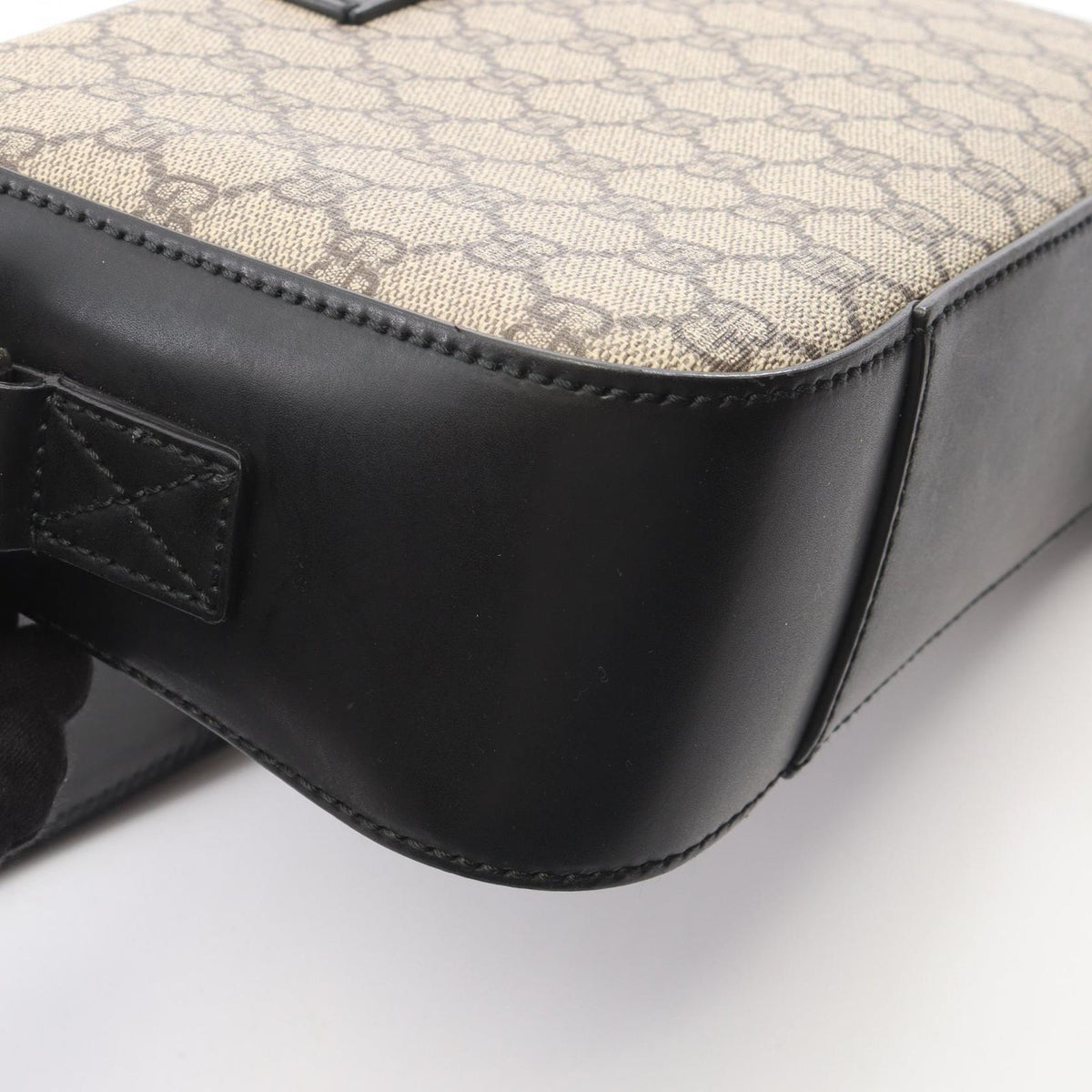 Gucci Shoulder Bag GG Supreme Beige Black Canvas Leather — view 6