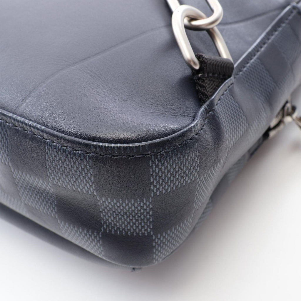 Louis Vuitton Waist Bag Damier Infini Navy Leather Avenue — view 7