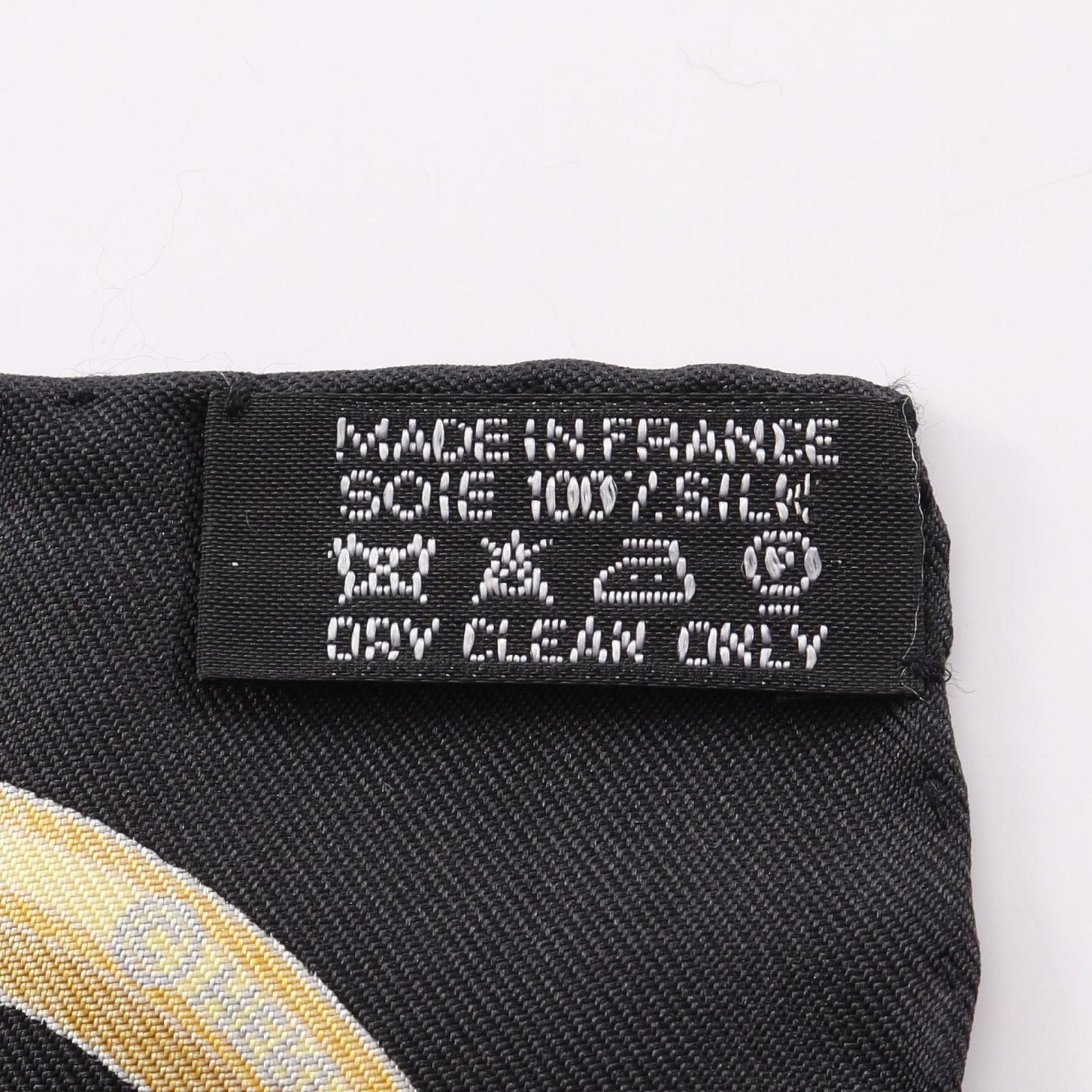 Hermes Scarf Carre 90 les Parisiens Silk — view 3