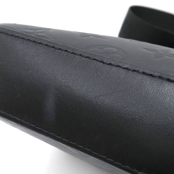 Louis Vuitton Shadow Duo Messenger Bag — view 5