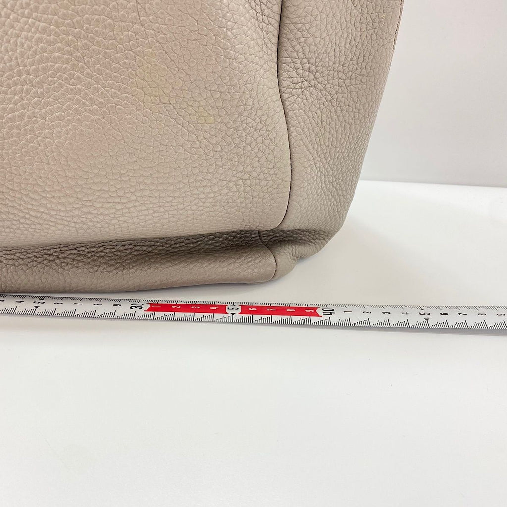 Prada Tote Bag Vitello Daino 2-Way — view 4