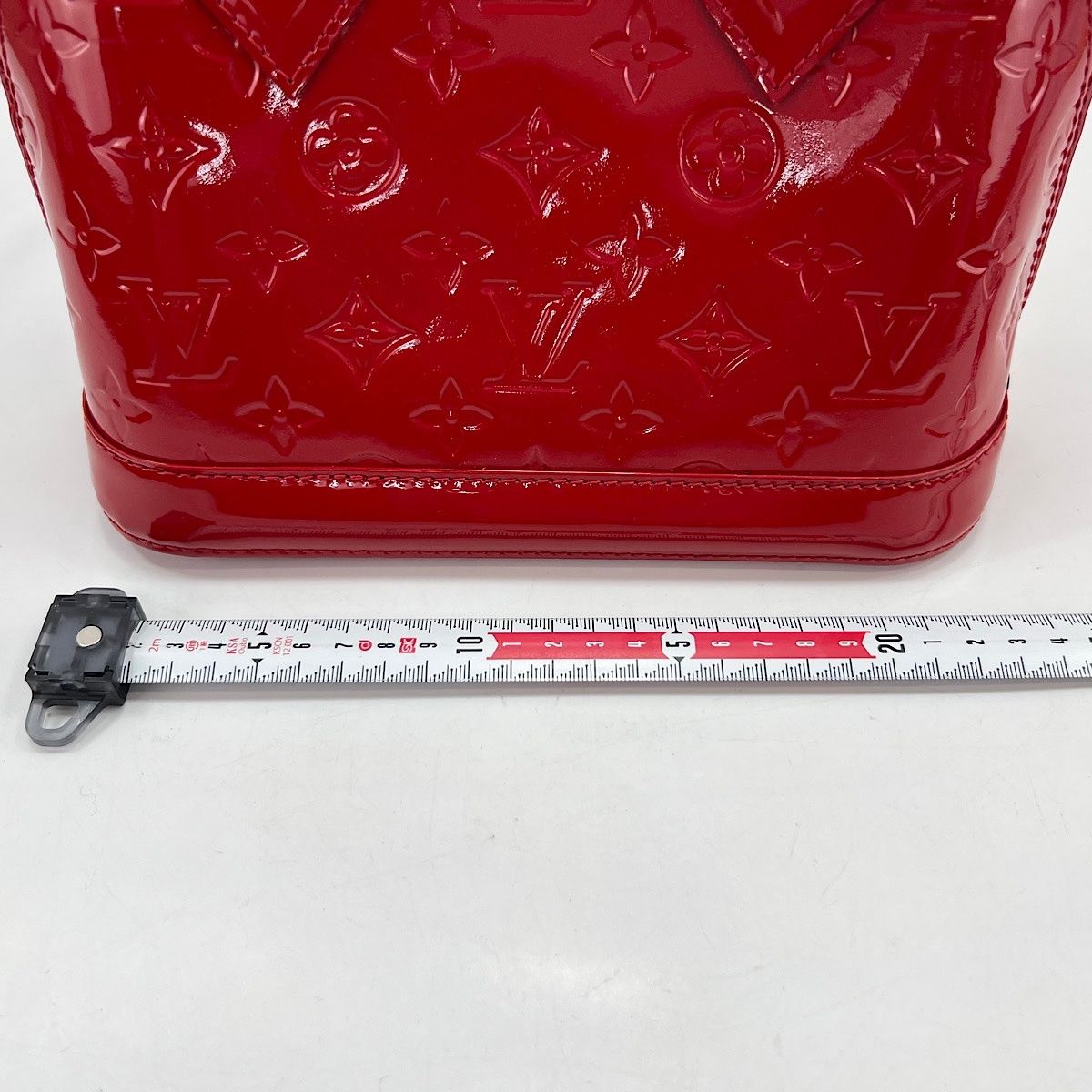 Louis Vuitton Handbag Alma BB — view 4