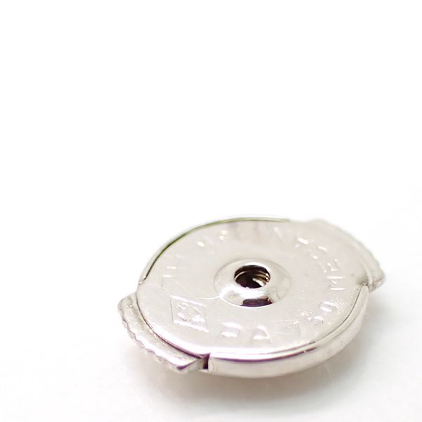 Louis Vuitton 18k White Gold Single Earring — view 7
