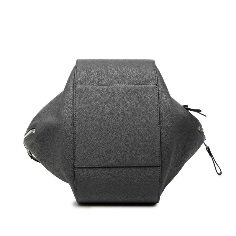 Loewe Hammock Small 2-Way Shoulder Bag Gray Leather — view 3