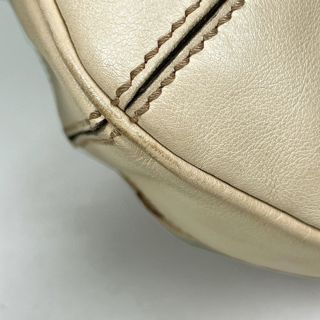Gucci Shoulder Bag GG Pattern Bamboo Canvas Beige White — view 3